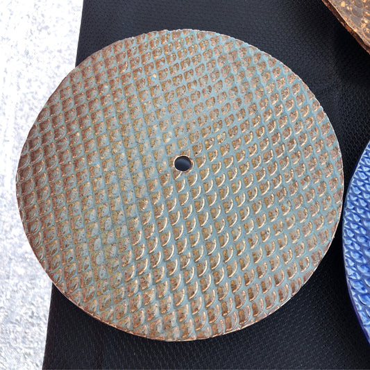 Large Oil Round